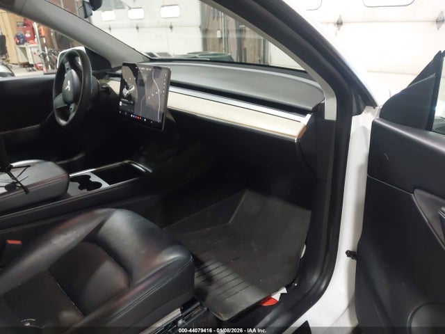 2021 TESLA MODEL Y 5YJYGDEE5MF191321 Photo 4