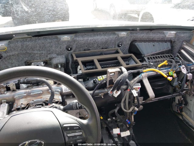 KM8K12AA9KU379256 Hyundai Kona Se