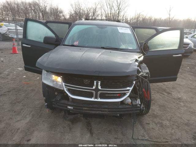 3C4PDDFG4ET135782 Dodge Journey R/t