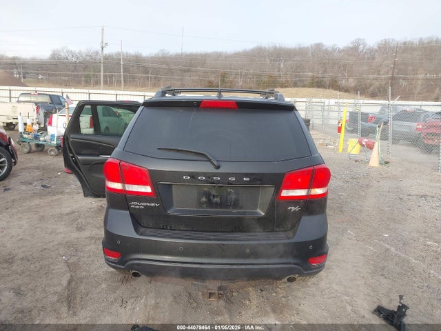 3C4PDDFG4ET135782 Dodge Journey R/t