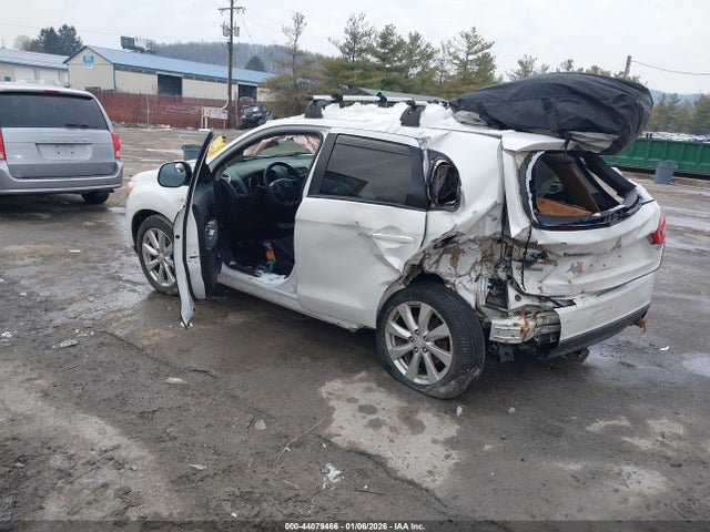 2014 MITSUBISHI OUTLANDER SPORT 4A4AP3AU4EE011895 Photo 2