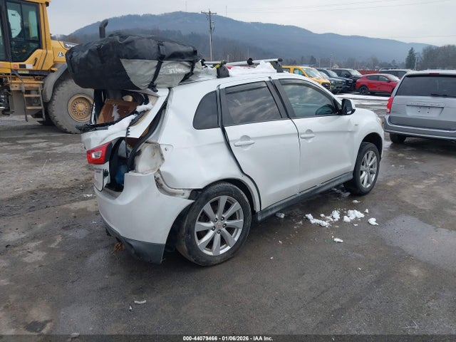 2014 MITSUBISHI OUTLANDER SPORT 4A4AP3AU4EE011895 Photo 3