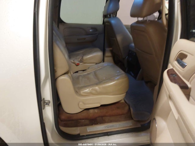 2010 CADILLAC ESCALADE 1GYUKHEFXAR134139 Photo 7