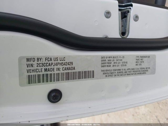 Chrysler 300 300c 2023 2C3CCAPJ4PH542429 Image 9