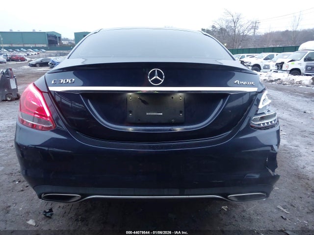 44079544 :رقم المزاد ، 55SWF4KB1GU154225 vin ، 2016 Mercedes-benz C 300 4matic مزاد بيع
