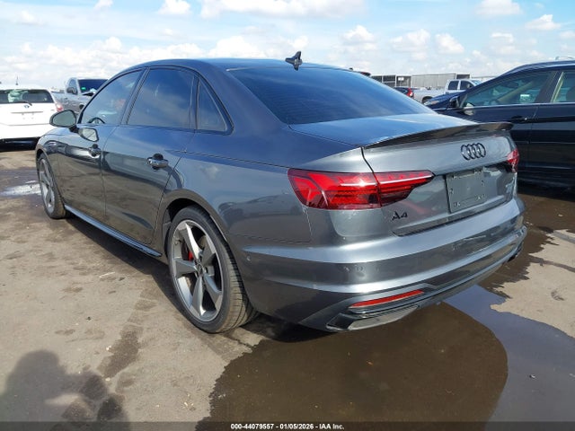 2022 AUDI A4 WAUFAAF4XNN006144 Photo 2