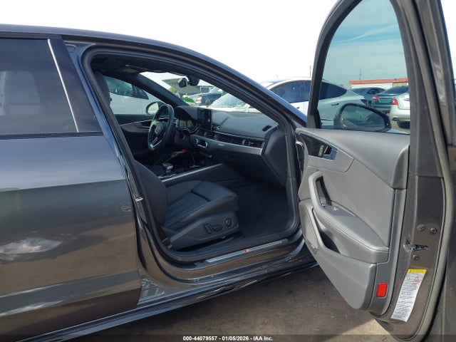 2022 AUDI A4 WAUFAAF4XNN006144 Photo 4