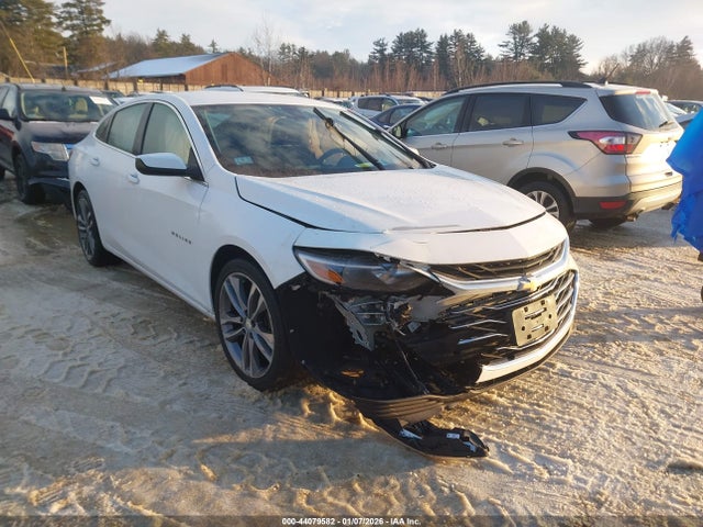 1G1ZD5STXMF019473 Chevrolet Malibu Fwd Lt