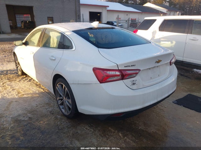 1G1ZD5STXMF019473 Chevrolet Malibu Fwd Lt