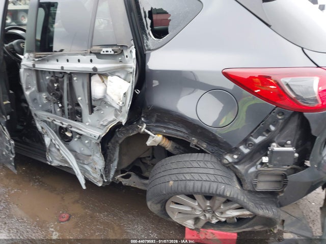 JM3KE4CY2G0852449 Mazda Cx-5 Touring