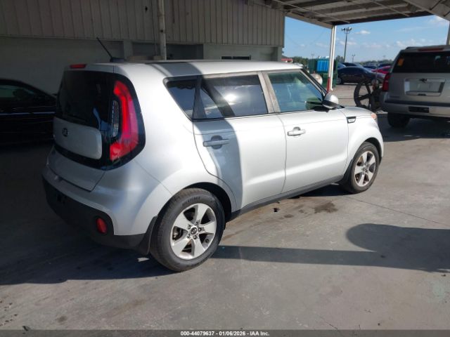 2018 KIA SOUL KNDJN2A28J7507111 Photo 3