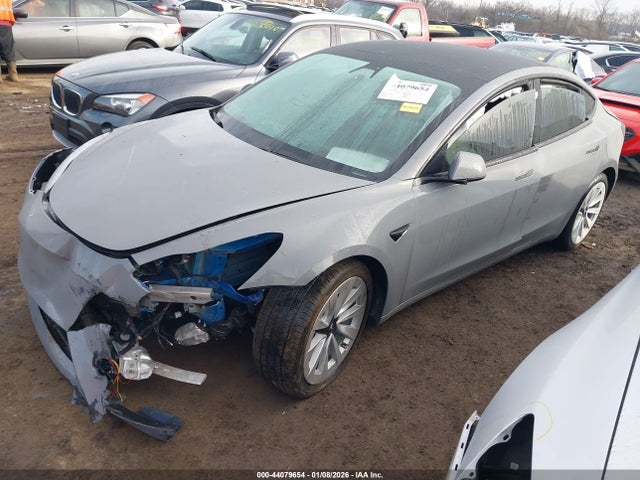 2021 TESLA MODEL 3 5YJ3E1EA8MF020672 Photo 1