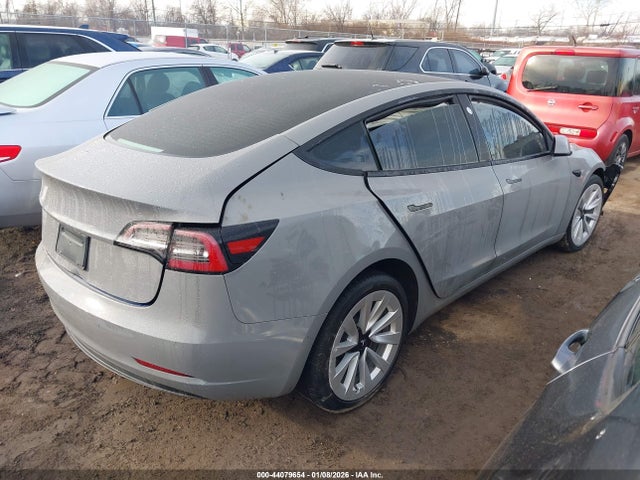 2021 TESLA MODEL 3 5YJ3E1EA8MF020672 Photo 3