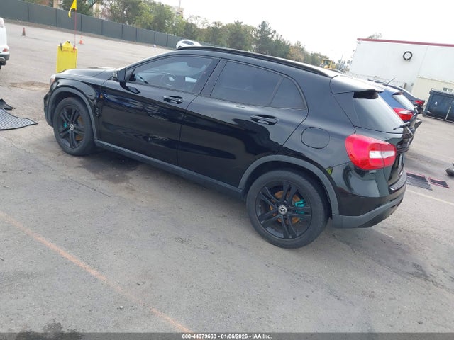 2018 MERCEDES-BENZ GLA 250 WDCTG4EB3JJ487937 Photo 2