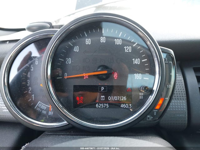 2018 MINI HARDTOP WMWXP5C59J2H28968 Photo 6