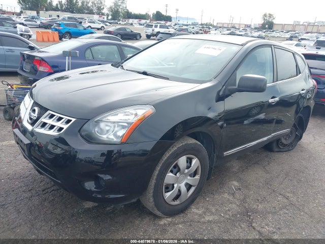 JN8AS5MT6FW669349 Nissan Rogue Select S