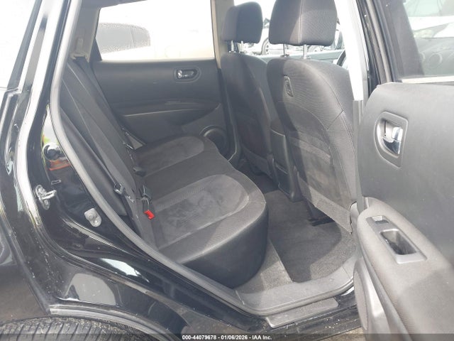 JN8AS5MT6FW669349 Nissan Rogue Select S