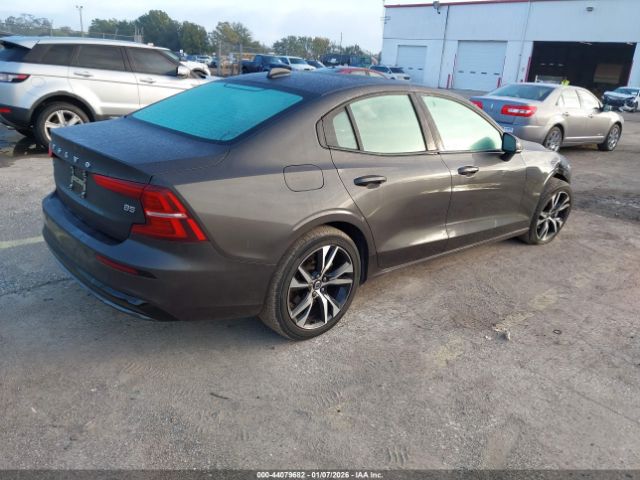 2024 VOLVO S60 7JRL12FK2RG325172 Photo 3