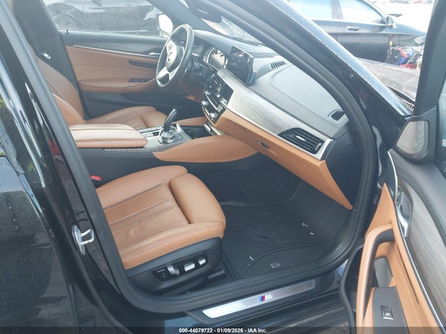 WBAJE7C35HG889995 BMW 540i Xdrive