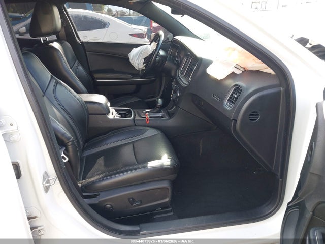 2C3CDXBG2NH169397 Dodge Charger Sxt Rwd