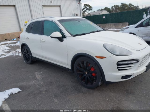 2011 PORSCHE CAYENNE WP1AC2A28BLA83894 Photo 0