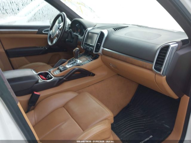 2011 PORSCHE CAYENNE WP1AC2A28BLA83894 Photo 4