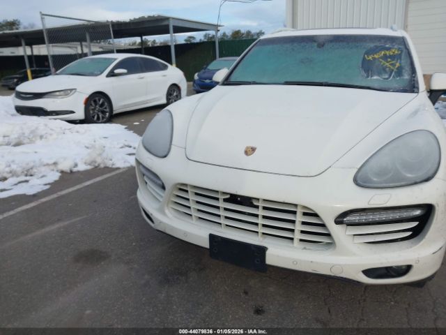 2011 PORSCHE CAYENNE WP1AC2A28BLA83894 Photo 5