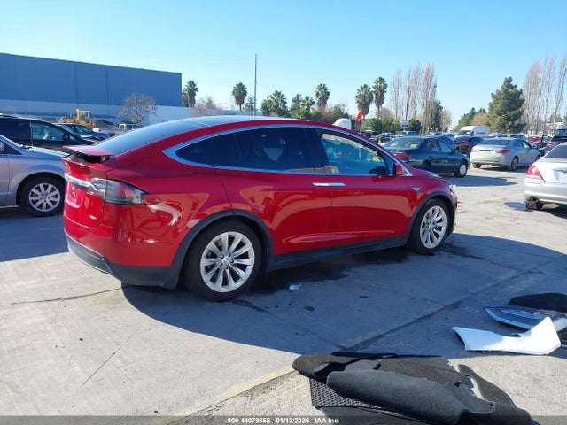 5YJXCBE25GF013298 Tesla Model X 60d/70d/75d/90d/p100d