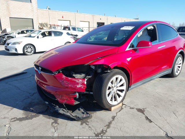 5YJXCBE25GF013298 Tesla Model X 60d/70d/75d/90d/p100d