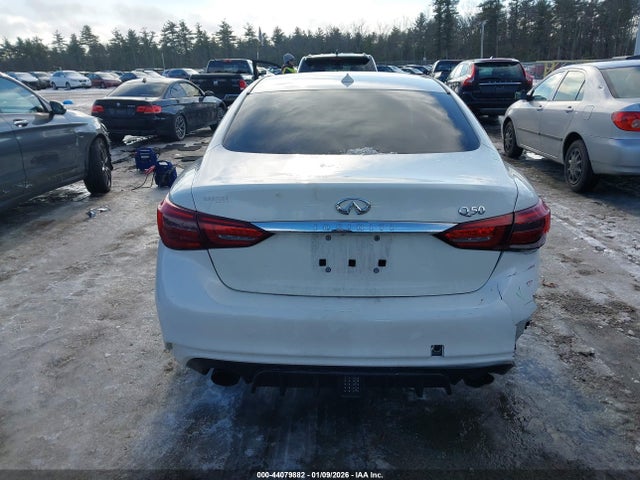 44079882 :رقم المزاد ، JN1EV7AP9JM356908 vin ، 2018 Infiniti Q50 3.0t Luxe مزاد بيع