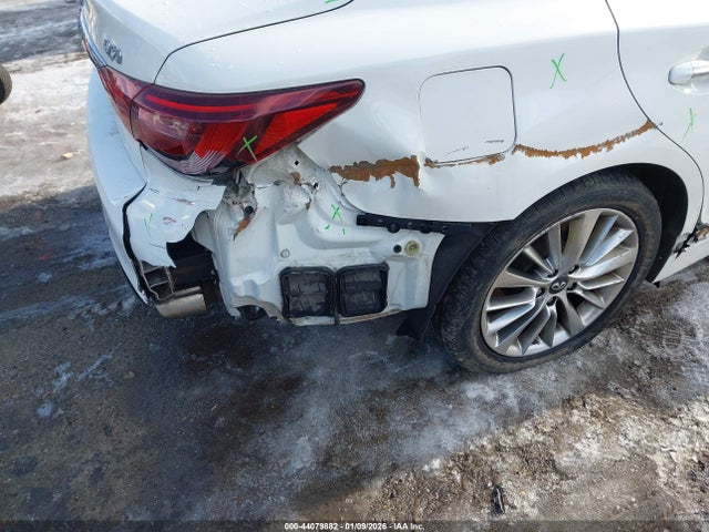 44079882 :رقم المزاد ، JN1EV7AP9JM356908 vin ، 2018 Infiniti Q50 3.0t Luxe مزاد بيع
