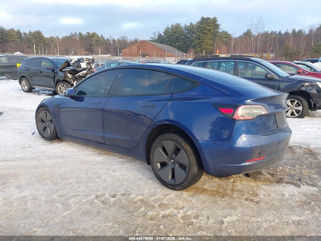 2021 TESLA MODEL 3 5YJ3E1EB9MF902815 Photo 2