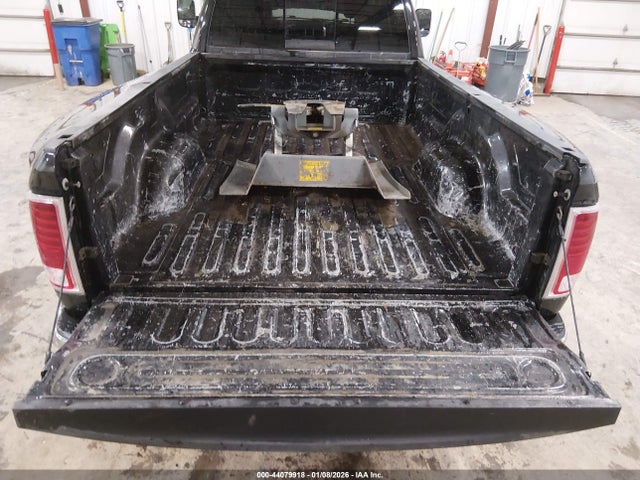 Продаж на аукціоні авто 2017 Ram 3500 Laramie  4x4 8' Box, vin: 3C63RRJL6HG762554, номер лоту: 44079918