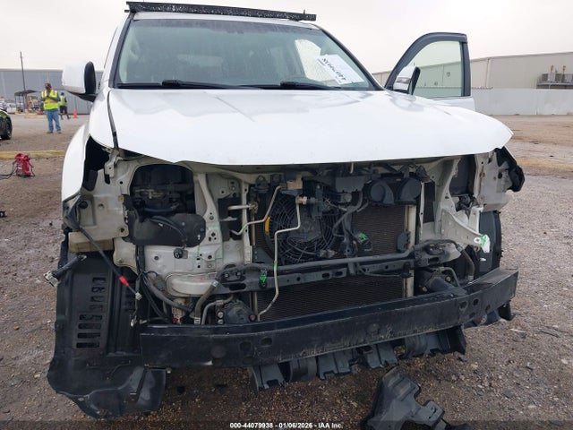 JTJJM7FX5F5103641 Lexus Gx 460 Luxury
