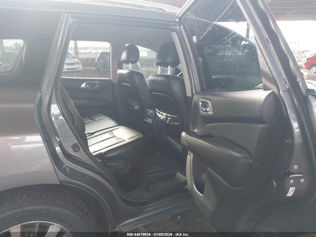 5N1DR2MM4KC606320 Nissan Pathfinder Sl