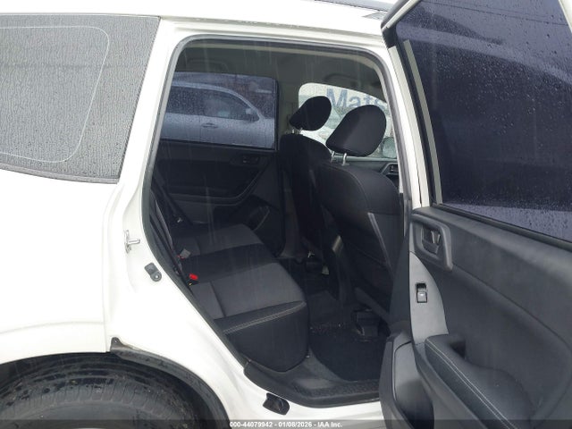 JF2SJABC0FH456210 Subaru Forester 2.5i