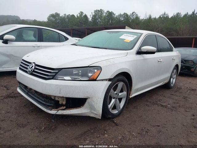 2014 VOLKSWAGEN PASSAT 1VWBS7A30EC114636 Photo 1