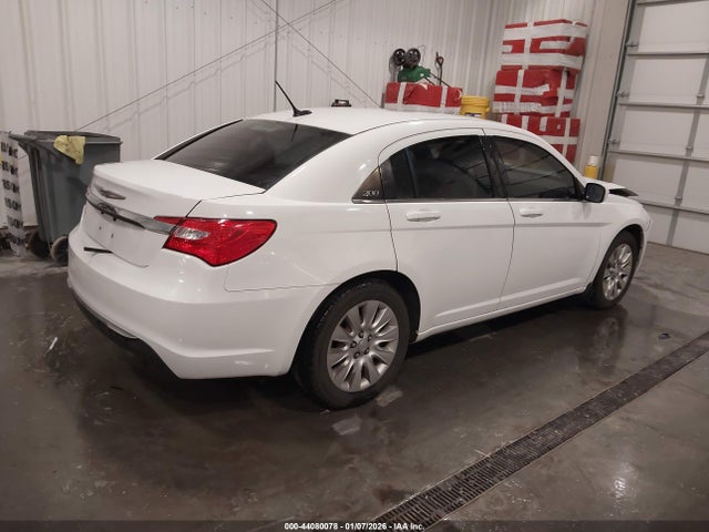 2013 CHRYSLER 200 1C3CCBAB2DN720249 Photo 3