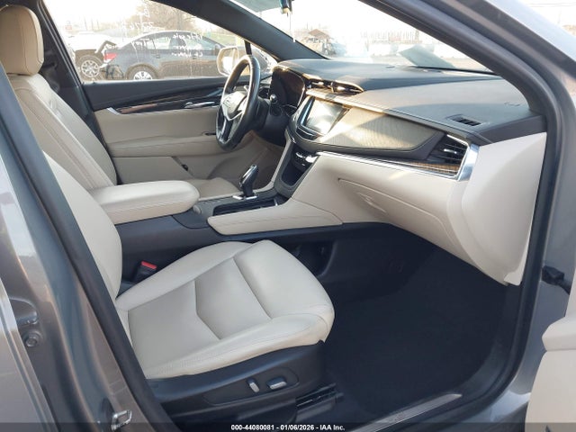 2019 CADILLAC XT5 1GYKNBRS4KZ159025 Photo 4