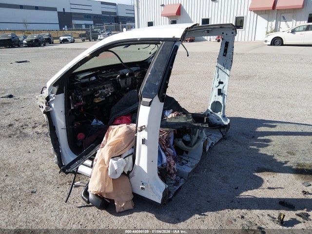 2020 LAMBORGHINI URUS ZPBUA1ZL9LLA06389 Photo 2