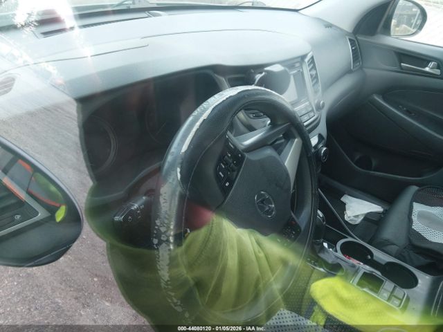 2018 HYUNDAI TUCSON KM8J2CA47JU670040 Photo 6