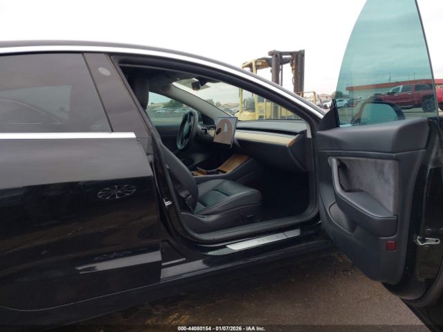 2020 TESLA MODEL 3 5YJ3E1EA2LF739124 Photo 4