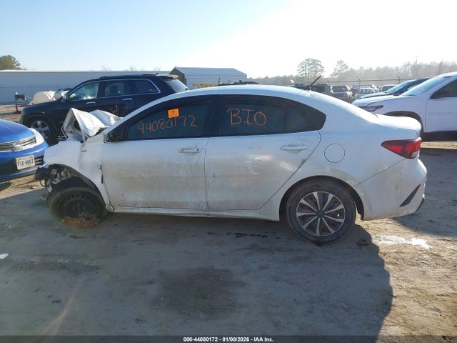3KPA24AD2ME409198 KIA RIO LX