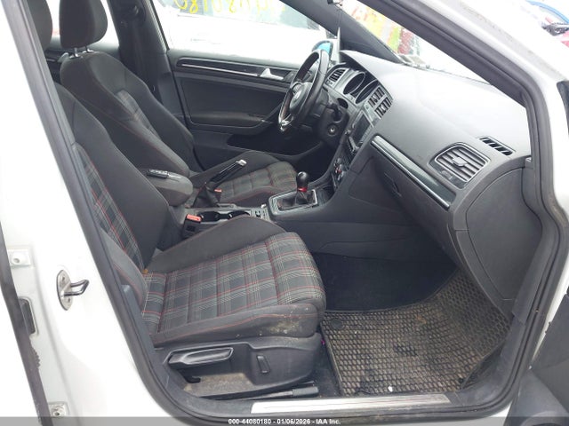 Продаж на аукціоні авто 2017 Volkswagen Golf Gti S 4-door, vin: 3VW5T7AU8HM003130, номер лоту: 44080180