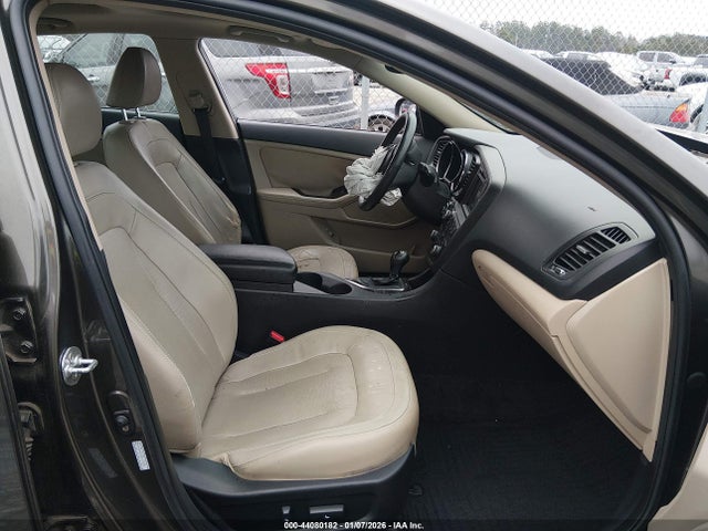 44080182 :رقم المزاد ، KNAGN4A79B5164529 vin ، 2011 Kia Optima Ex مزاد بيع