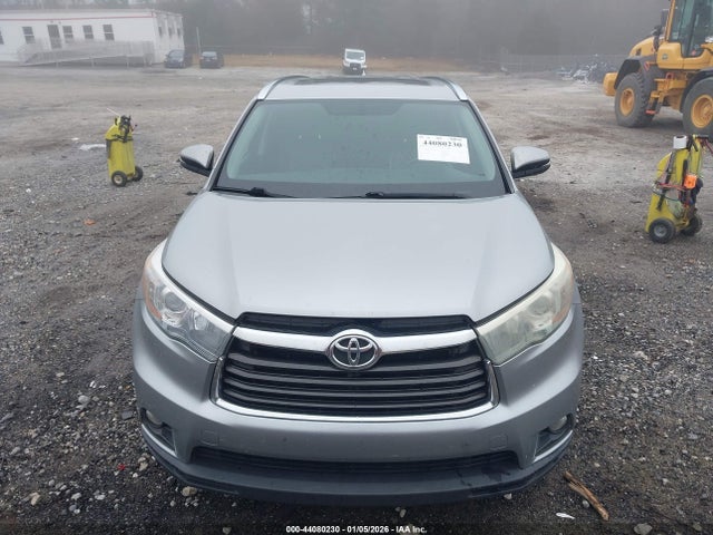 5TDKKRFH9GS125137 Toyota Highlander Xle V6