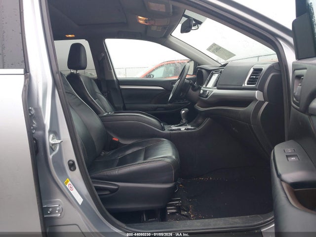 5TDKKRFH9GS125137 Toyota Highlander Xle V6