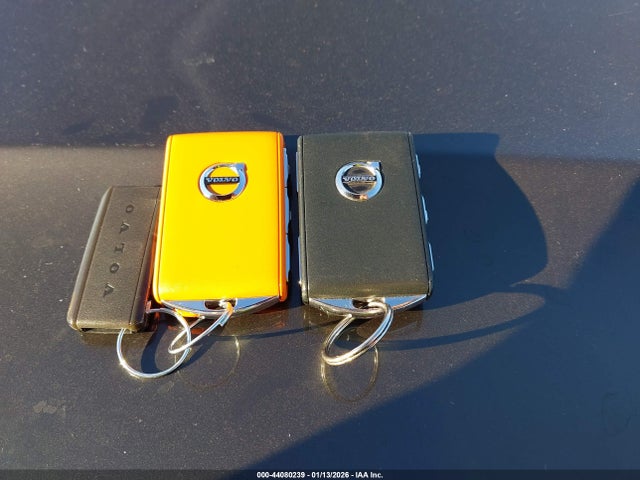 2021 VOLVO XC60 YV4102RK6M1828975 Photo 10