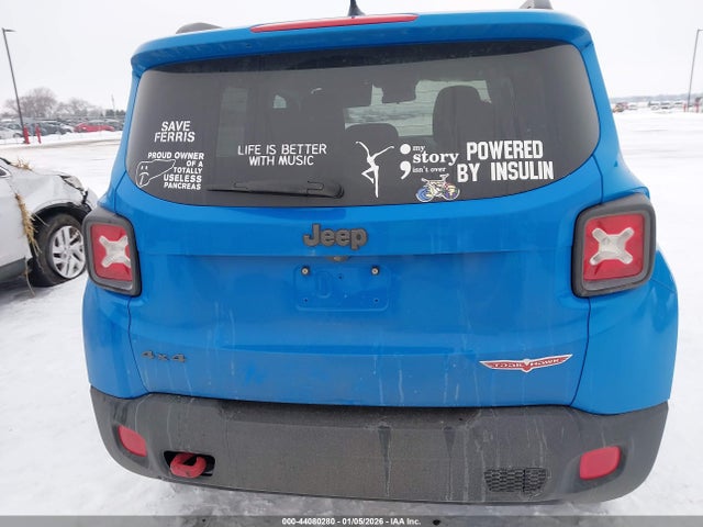 Jeep Renegade Trailhawk 2015 ZACCJBCT2FPB53252 Image 16