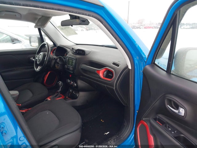 Jeep Renegade Trailhawk 2015 ZACCJBCT2FPB53252 Image 5